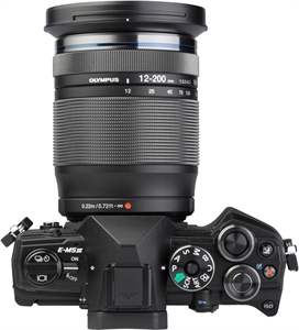 OLYMPUS OM-D E-M5 MARK III + M.ZUIKO DIGITAL ED 12-200