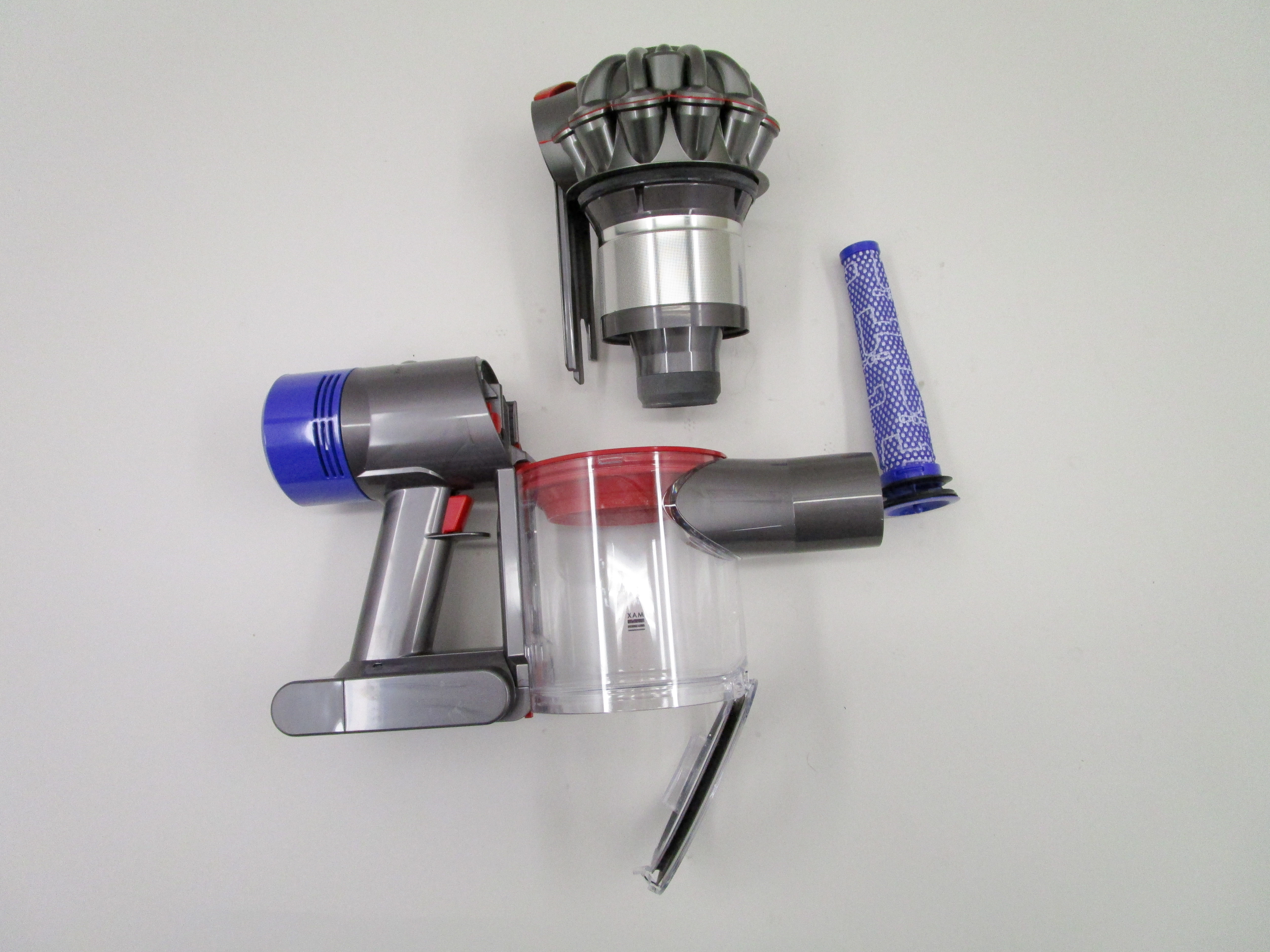 DYSON V7 FLUFFY