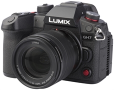 PANASONIC LUMIX DC-GH7 + LUMIX G VARIO 12-60MM 1:3.5-5.6 ASPH. POWER O.I.S