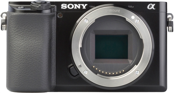 SONY ALPHA 6100 + E PZ 16-50