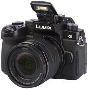 PANASONIC LUMIX DC-G97 + LUMIX G VARIO 12-60MM 1:3.5-5.6 ASPH. POWER O.I.S.